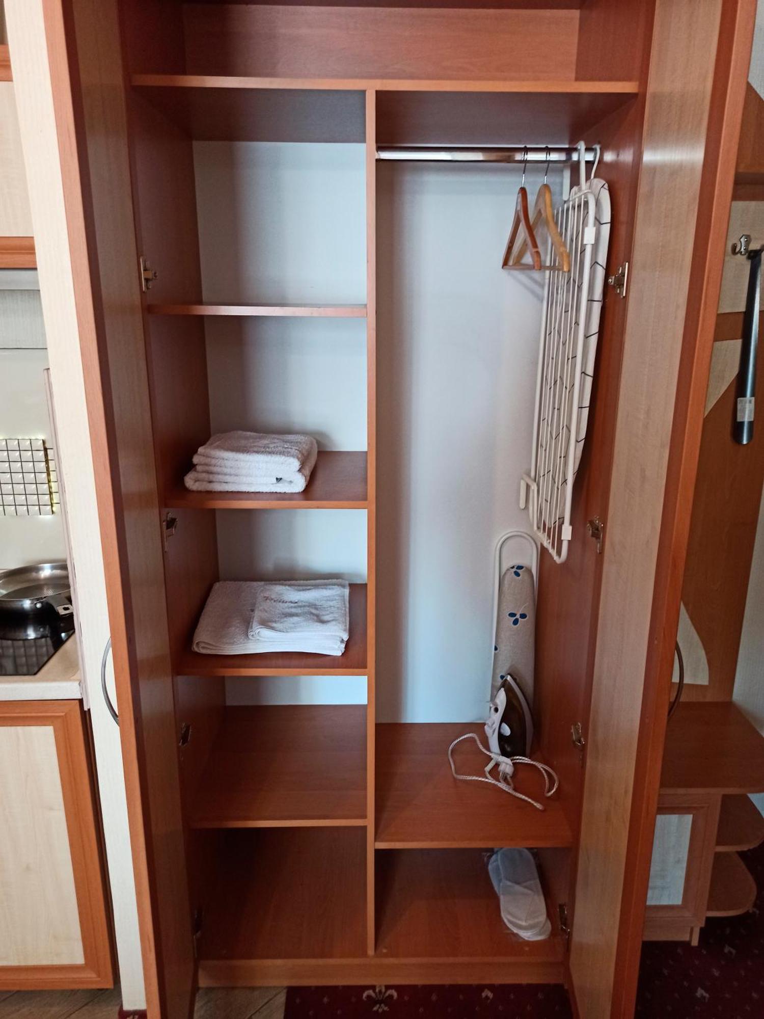 Apartments Deluxe Ivano Frankivsk Ruang foto