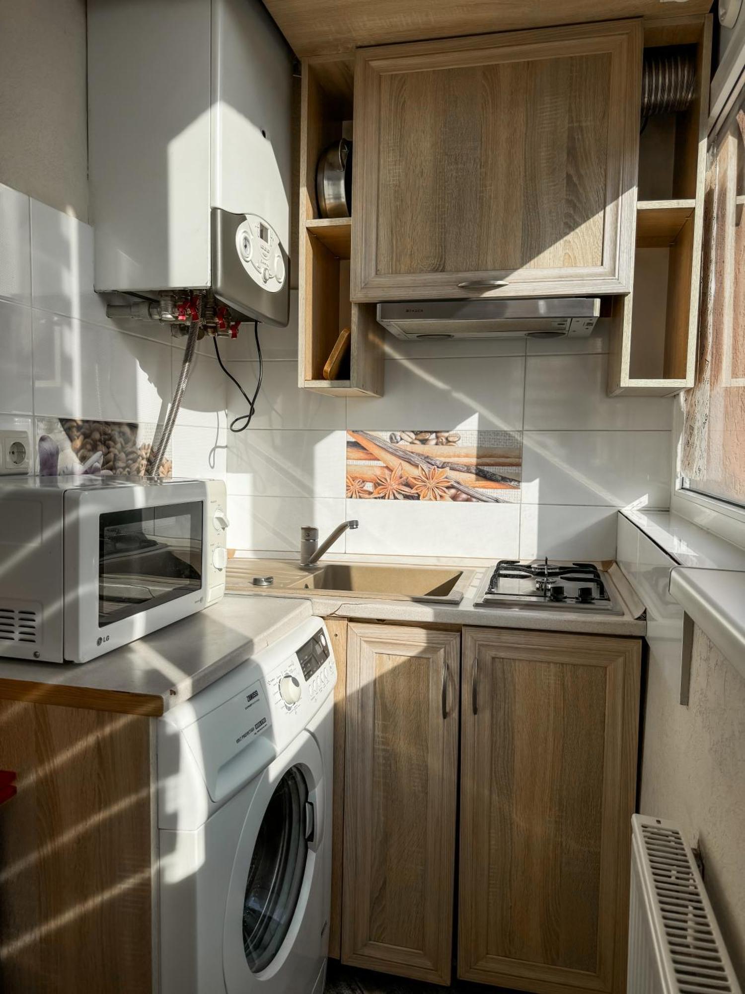 Apartments Deluxe Ivano Frankivsk Bagian luar foto