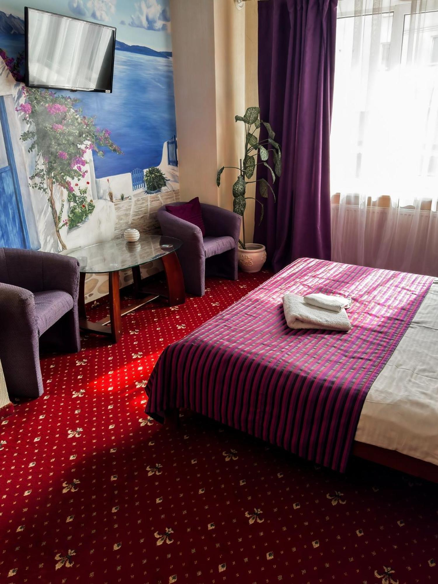 Apartments Deluxe Ivano Frankivsk Bagian luar foto