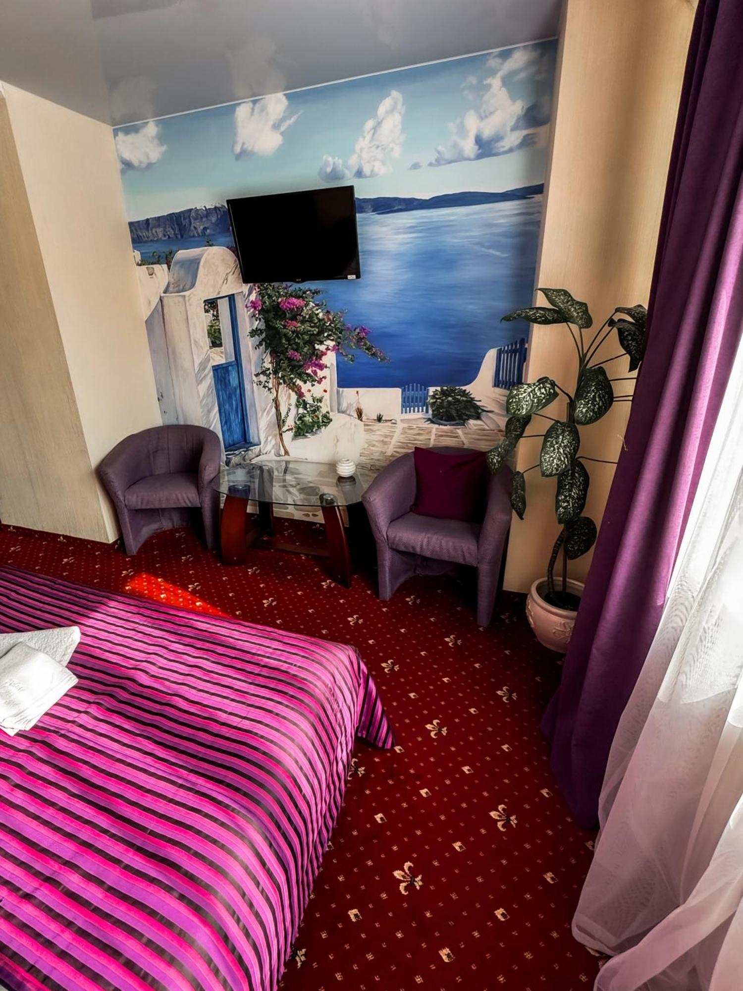 Apartments Deluxe Ivano Frankivsk Bagian luar foto